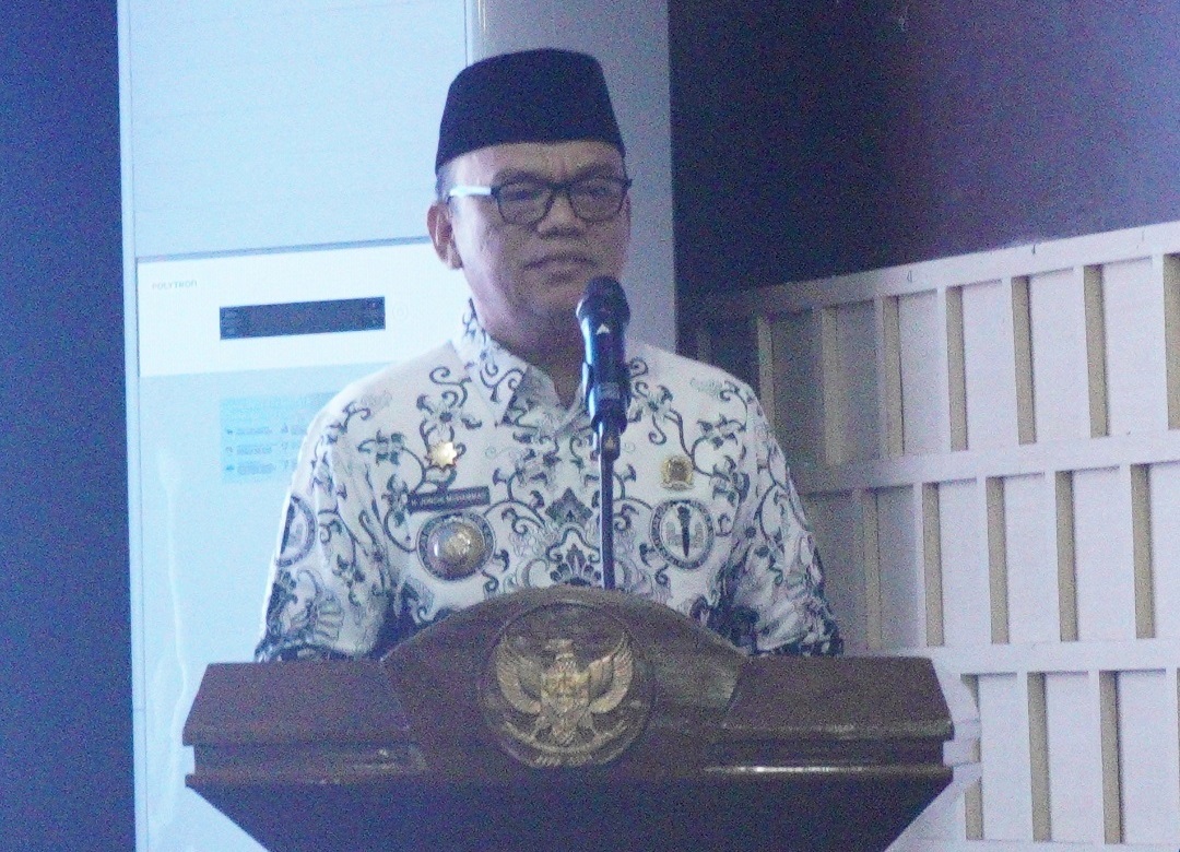 Joncik Muhammad Dukung Profesionalisme Guru di Empat Lawang