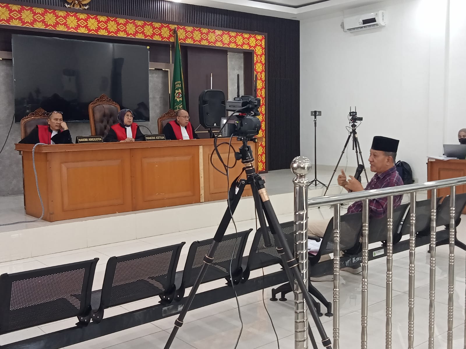 PPK Akui Terima Jatah Rp300 Juta, Sidang Suap Bupati Muara Enim
