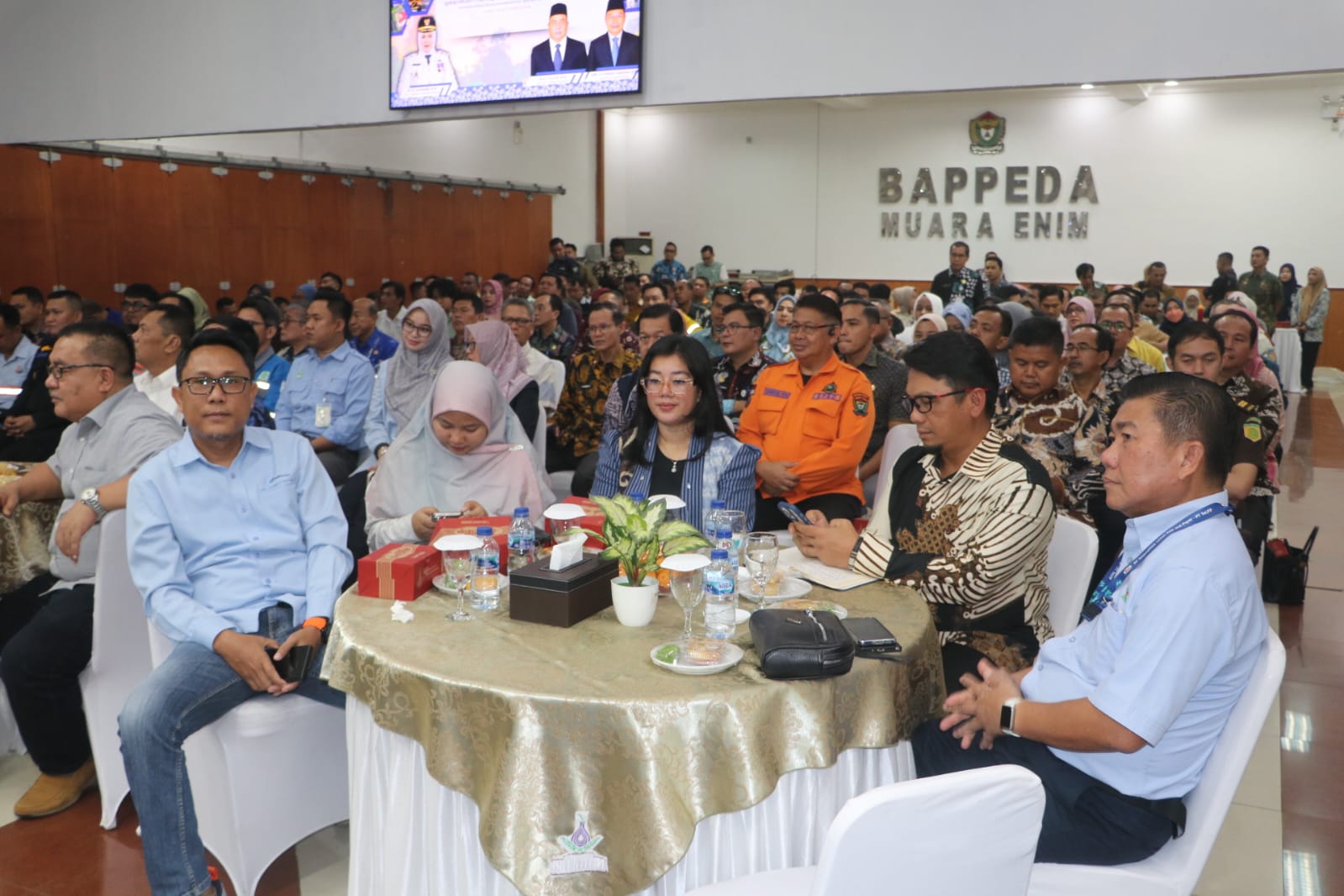 Dukung Pembangunan Daerah, PT Satria Bahana Sarana Raih Penghargaan Program CSR-TJSL