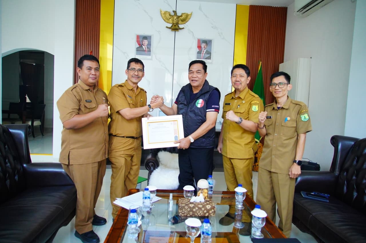 Prestasi Nasional Muba Diserahkan Resmi, Bupati HM Toha Tohet Terima Penghargaan IKD 2026
