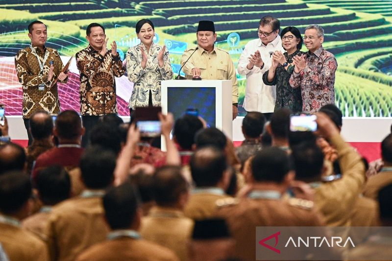 Prabowo Targetkan Rp400 Triliun Kredit untuk 28 Juta Keluarga di 2027