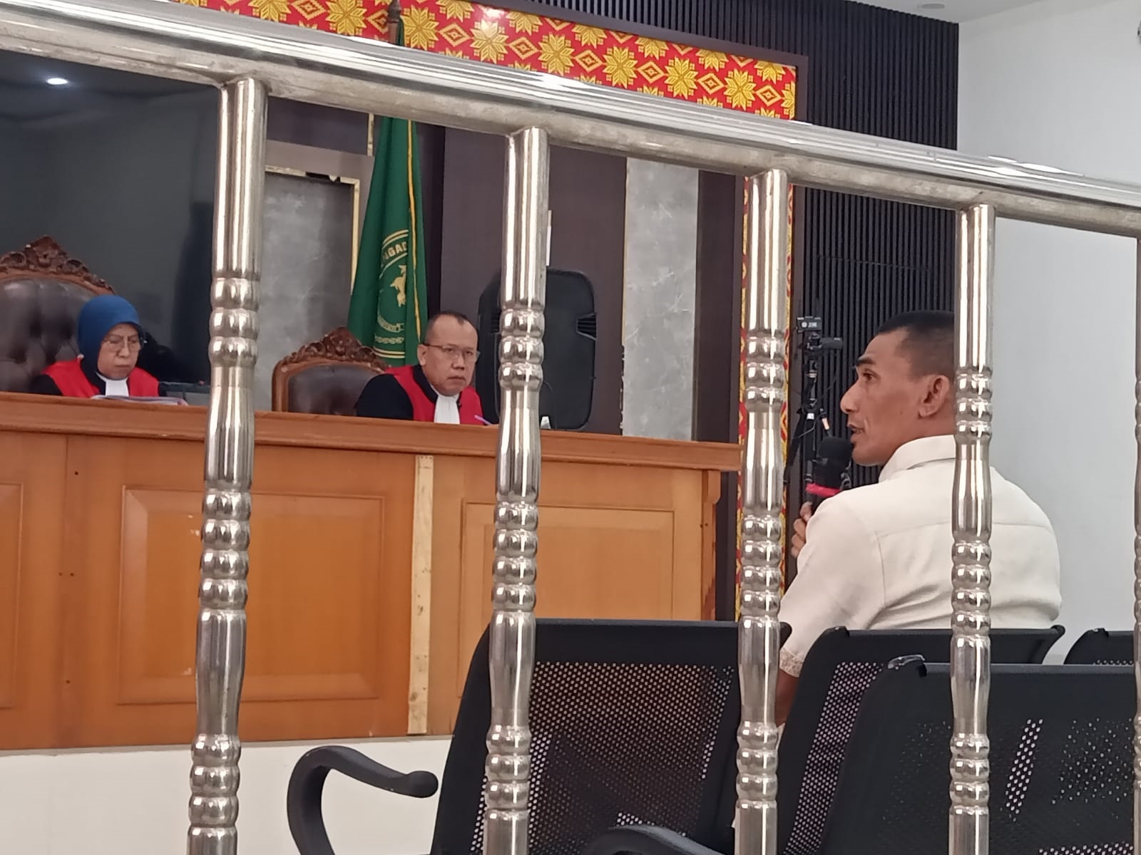 Tersangka Abi Sebut Henky Putrawan Mantan Pj Bupati Muara Enim Juga Dapat Fee dalam Pengadaan Smartboard dan Chromebook